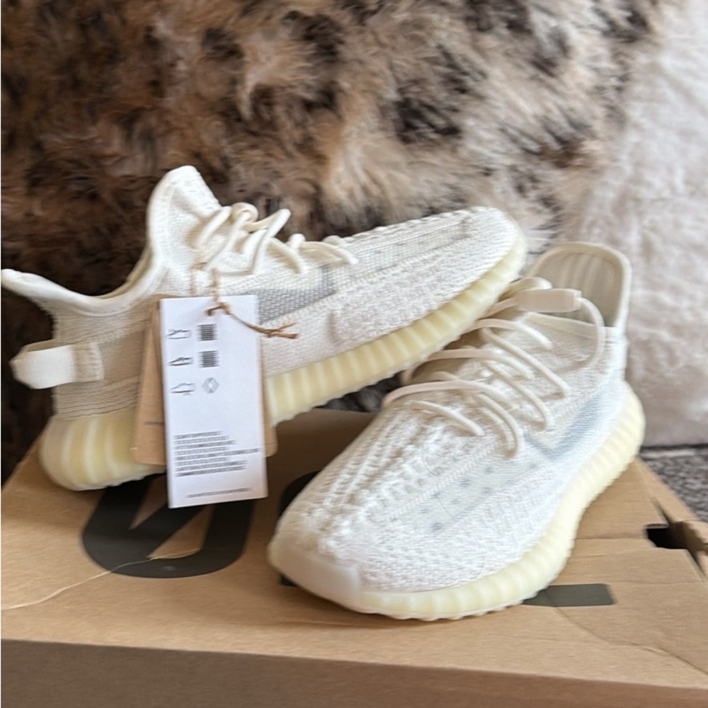 Yeezy Boost 350 V2 Cream Knit Sneakers